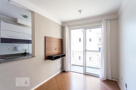 Sala de apartamento à venda com 2 quartos, 48m² em Metalúrgicos, Osasco