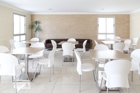 Apartamento para alugar com 50m², 2 quartos e 1 vagaÁrea Comum - Salão de Festas
