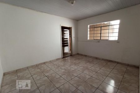 Casa à venda com 90m², 3 quartos e 2 vagas Casa à venda com 90m², 3 quartos e 2 vagasCozinha