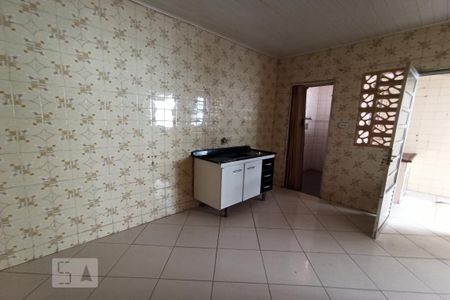 Casa à venda com 90m², 3 quartos e 2 vagas Casa à venda com 90m², 3 quartos e 2 vagasCozinha