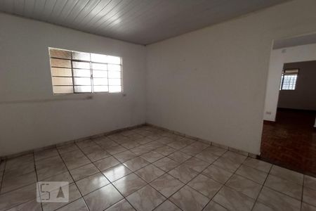 Casa à venda com 90m², 3 quartos e 2 vagas Casa à venda com 90m², 3 quartos e 2 vagasCozinha