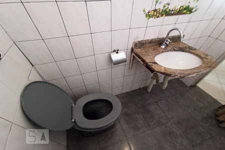 Casa à venda com 90m², 3 quartos e 2 vagas Casa à venda com 90m², 3 quartos e 2 vagasLavabo