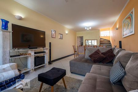 Sala de casa à venda com 3 quartos, 150m² em Jardim Vera Cruz, São Paulo