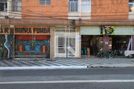 Apartamento à venda com 55m², 1 quarto e sem vagaFachada 