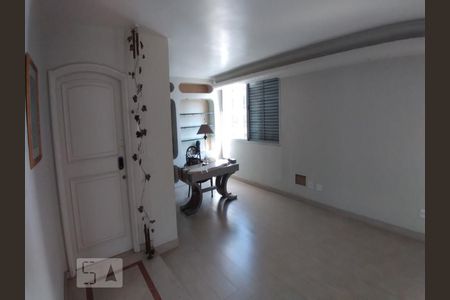 Apartamento à venda com 360m², 4 quartos e 4 vagasQuarto