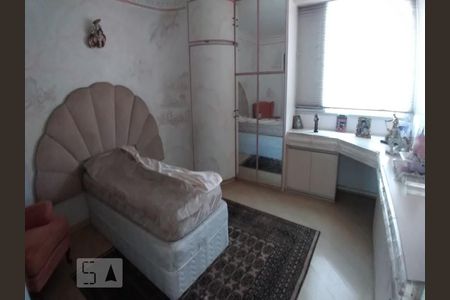 Apartamento à venda com 360m², 4 quartos e 4 vagasQuarto