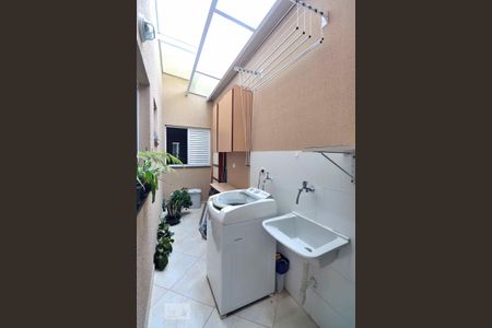 Apartamento para alugar com 68m², 2 quartos e 2 vagasÁrea de Serviço