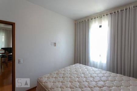 Quarto de apartamento para alugar com 1 quarto, 50m² em Funcionários, Belo Horizonte