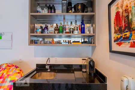 Sala/Cozinha de kitnet/studio à venda com 1 quarto, 49m² em Vila Mariana, São Paulo