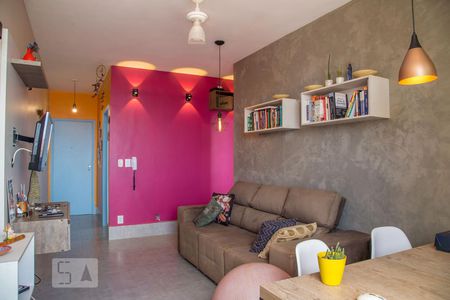 Sala de apartamento para alugar com 1 quarto, 47m² em Centro, Ribeirão Preto