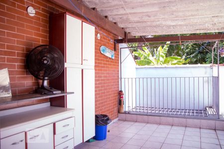 Casa à venda com 290m², 4 quartos e 6 vagasChurrasqueira