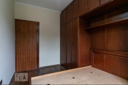 Casa à venda com 250m², 3 quartos e 4 vagas Casa à venda com 250m², 3 quartos e 4 vagasSuíte 2