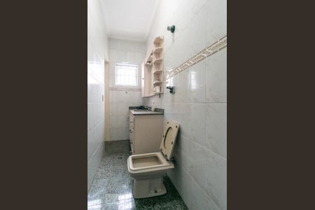 Casa à venda com 250m², 3 quartos e 4 vagas Casa à venda com 250m², 3 quartos e 4 vagasBanheiro da Suíte 2