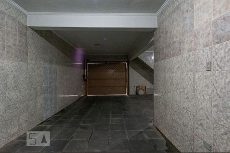 Casa à venda com 250m², 3 quartos e 4 vagas Casa à venda com 250m², 3 quartos e 4 vagasGaragem