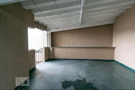 Casa à venda com 250m², 3 quartos e 4 vagas Casa à venda com 250m², 3 quartos e 4 vagasChurrasqueira