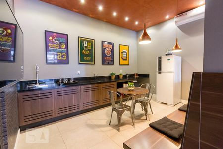 Apartamento à venda com 66m², 2 quartos e 1 vagaSport bar