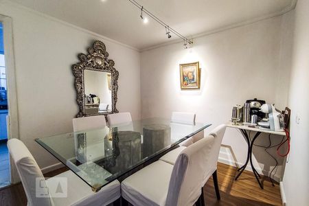 Sala de Jantar de casa à venda com 4 quartos, 206m² em Jardim Monte Kemel, São Paulo