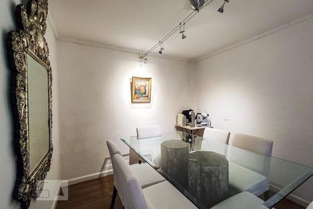 Sala de Jantar de casa à venda com 4 quartos, 206m² em Jardim Monte Kemel, São Paulo