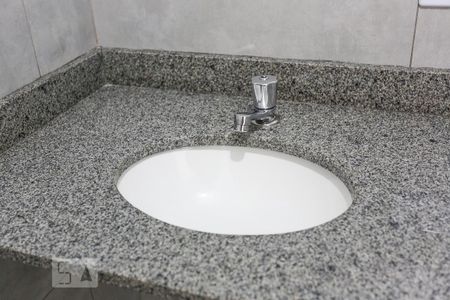 Apartamento à venda com 44m², 1 quarto e sem vaga Apartamento à venda com 44m², 1 quarto e sem vagaBanheiro