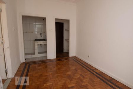 Sala de Apartamento com 1 quarto, 34m² Copacabana
