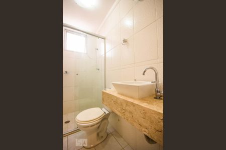 Apartamento para alugar com 50m², 2 quartos e 1 vaga Apartamento para alugar com 50m², 2 quartos e 1 vagaBanheiro