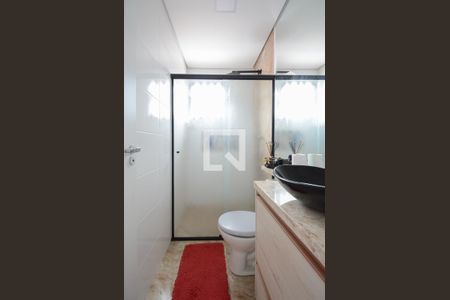 Apartamento à venda com 119m², 2 quartos e 2 vagasBanheiro da Suíte 2