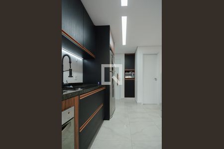 Apartamento à venda com 119m², 2 quartos e 2 vagasCozinha - Armários