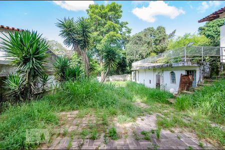 Casa à venda com 45m², 3 quartos e 3 vagasÁrea Externa - garagem