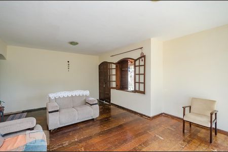 Sala de casa à venda com 3 quartos, 45m² em Ipê, Nova Lima