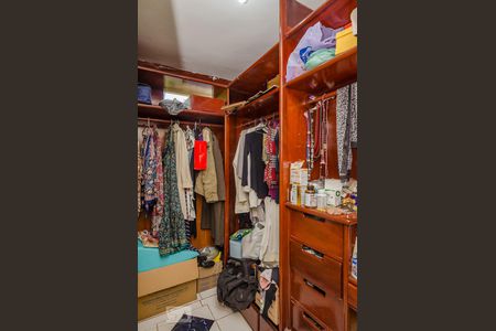 Casa à venda com 45m², 3 quartos e 3 vagascloset Suíte