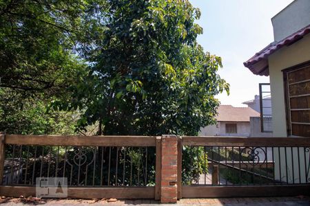 Casa à venda com 380m², 3 quartos e 2 vagas Casa à venda com 380m², 3 quartos e 2 vagasVaranda da Suíte 3