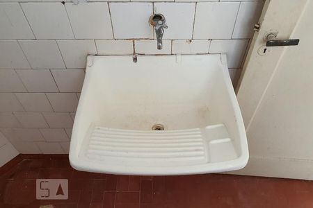 Banheiro de kitnet/studio à venda com 1 quarto, 28m² em Liberdade, São Paulo