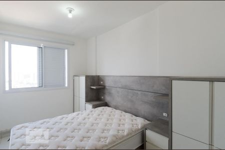 Quarto da suíte de apartamento para alugar com 3 quartos, 80m² em Santa Terezinha, São Bernardo do Campo