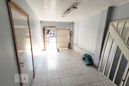Casa à venda com 300m², 4 quartos e 1 vaga Casa à venda com 300m², 4 quartos e 1 vagaGaragem