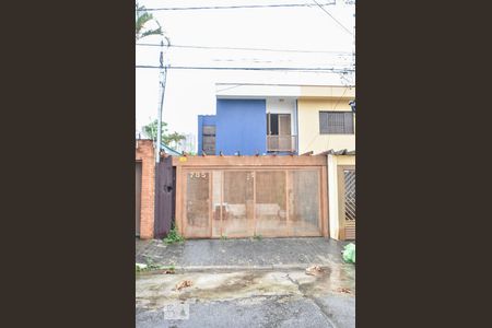 Casa à venda com 120m², 2 quartos e 2 vagasFachada