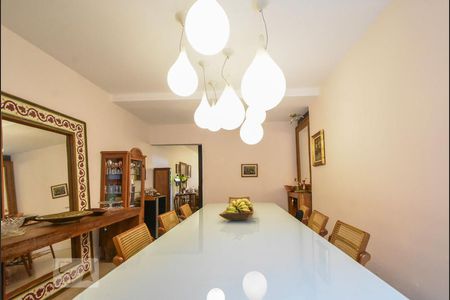 Casa à venda com 120m², 2 quartos e 2 vagasSala de Jantar