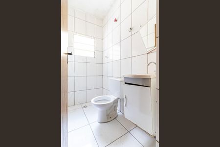Banheiro  de casa para alugar com 1 quarto, 30m² em Jardim Miriam, São Paulo