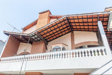 Casa à venda com 386m², 4 quartos e 7 vagasFachada