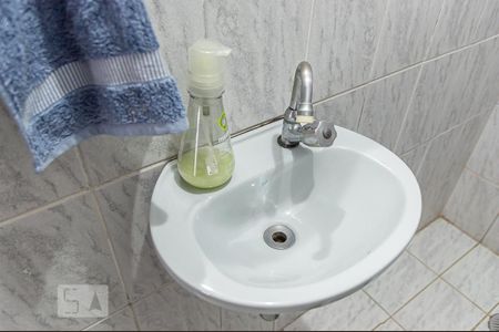 Casa à venda com 386m², 4 quartos e 7 vagasBanheiro de Serviço