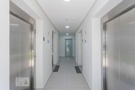 Apartamento para alugar com 38m², 2 quartos e sem vaga Apartamento para alugar com 38m², 2 quartos e sem vagaHall de Entrada