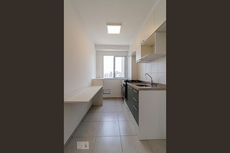 Apartamento à venda com 38m², 2 quartos e sem vagaCozinha e Área de Serviço