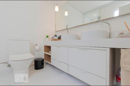 Casa para alugar com 175m², 3 quartos e 1 vagaBanheiro Suíte 1