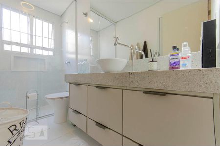 Casa para alugar com 175m², 3 quartos e 1 vagaBanheiro Suíte 2