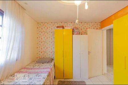 Casa para alugar com 175m², 3 quartos e 1 vagaQuarto