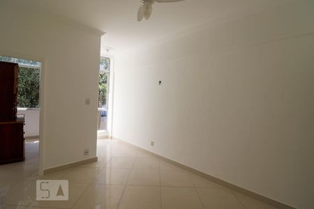 Sala de Apartamento com 2 quartos, 90m² Tijuca