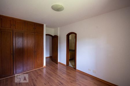 Apartamento à venda com 250m², 4 quartos e 3 vagasQuarto 1