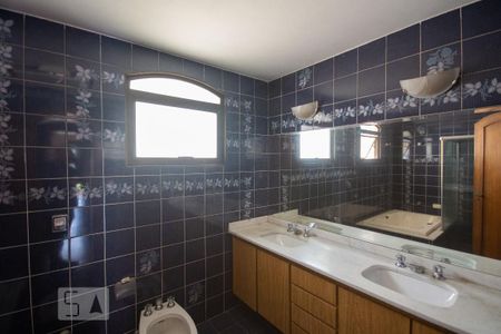 Apartamento à venda com 250m², 4 quartos e 3 vagasSuite Quarto 4