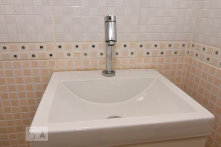 Apartamento para alugar com 65m², 1 quarto e sem vagaBanheiro