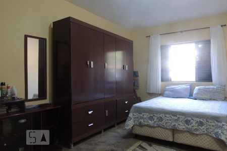 Casa à venda com 420m², 3 quartos e 2 vagasEdícula