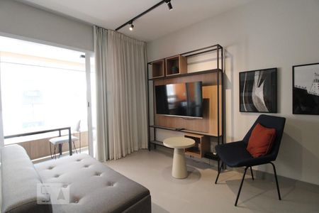 Sala de kitnet/studio à venda com 1 quarto, 42m² em Campo Belo, São Paulo